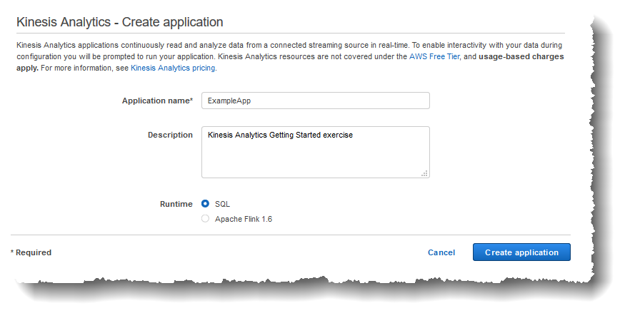 
                            具有应用程序名称和说明的 New application (新建应用程序) 页面的屏幕截图。
                        
